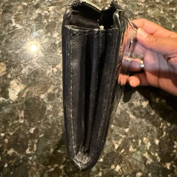 COACH POPPY EMBOSSED PATENT LEATHER SLIM ZIP WALLET BLACK‎ RARE MINT S - Picture 7 of 8